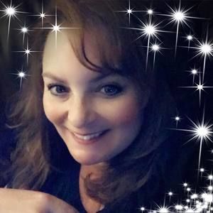 Meet your Posher, Pamela